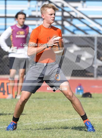 Thumbnail 2 in Thunderbird vs Mountain Pointe (Cactus Duel Out West 7-on-7 Tournament) photogallery.