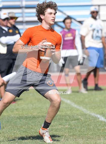 Thumbnail 2 in Thunderbird vs Mountain Pointe (Cactus Duel Out West 7-on-7 Tournament) photogallery.