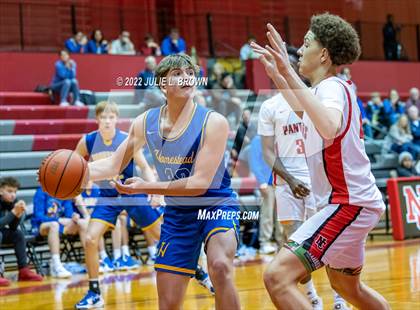 Thumbnail 3 in North Central vs Homestead (Paul Loggan Memorial Invitational) photogallery.