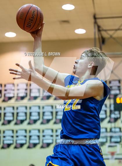 Thumbnail 1 in North Central vs Homestead (Paul Loggan Memorial Invitational) photogallery.
