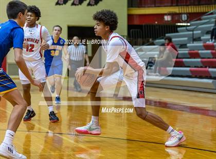 Thumbnail 2 in North Central vs Homestead (Paul Loggan Memorial Invitational) photogallery.