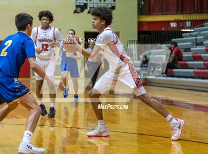 Thumbnail 1 in North Central vs Homestead (Paul Loggan Memorial Invitational) photogallery.