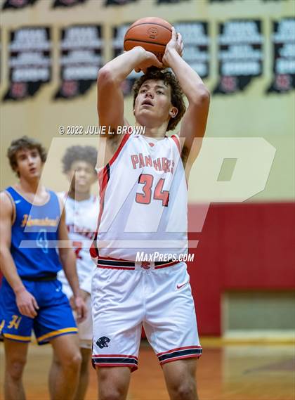 Thumbnail 2 in North Central vs Homestead (Paul Loggan Memorial Invitational) photogallery.