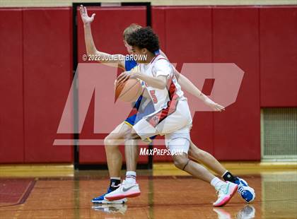 Thumbnail 2 in North Central vs Homestead (Paul Loggan Memorial Invitational) photogallery.