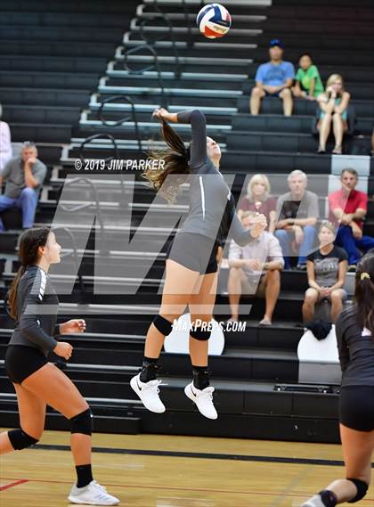 Thumbnail 2 in Rouse vs. Vandegrift photogallery.