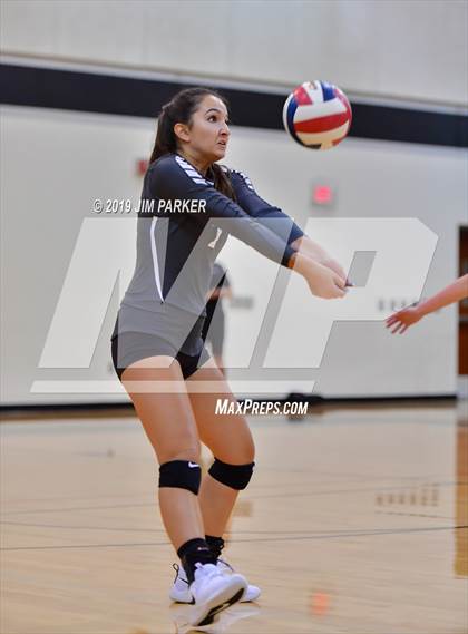 Thumbnail 2 in Rouse vs. Vandegrift photogallery.