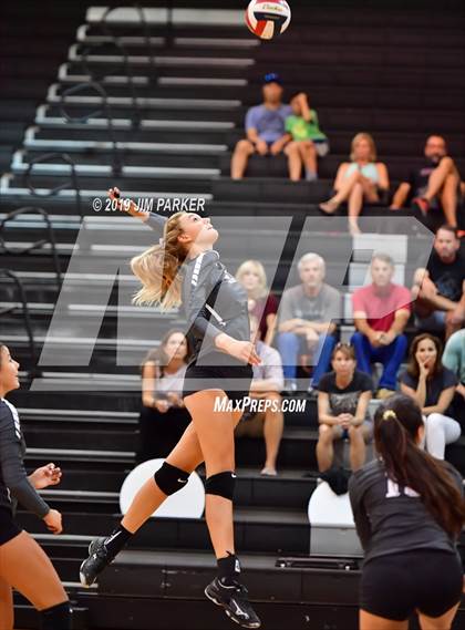 Thumbnail 3 in Rouse vs. Vandegrift photogallery.