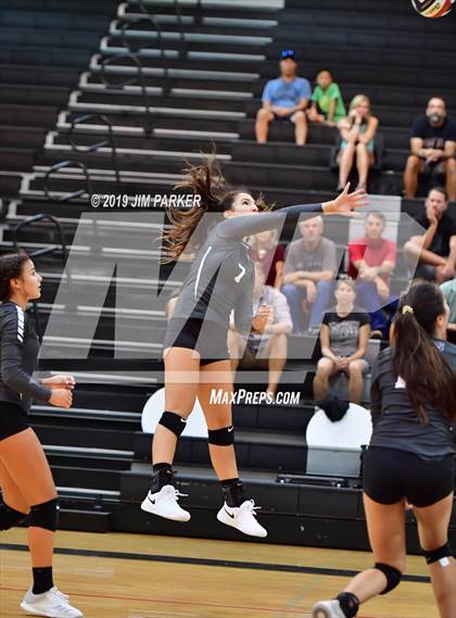 Thumbnail 3 in Rouse vs. Vandegrift photogallery.