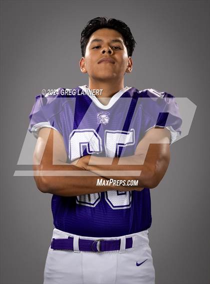 Thumbnail 3 in Petaluma Senior Portraits photogallery.