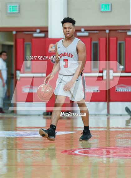 Thumbnail 1 in Desert Vista vs Findlay Prep (Hoophall West) photogallery.