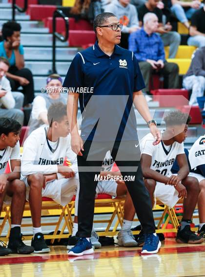 Thumbnail 1 in Desert Vista vs Findlay Prep (Hoophall West) photogallery.