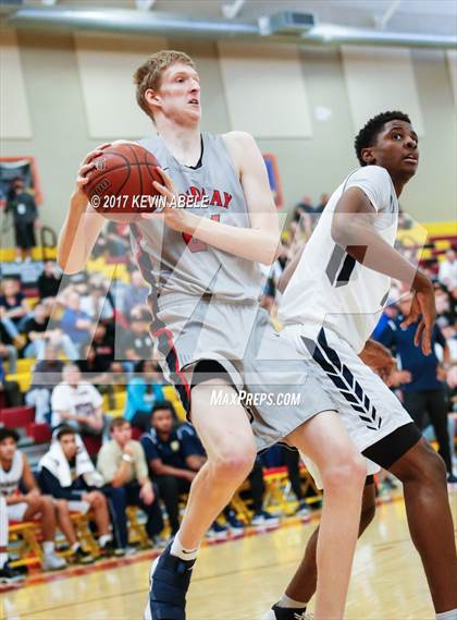 Thumbnail 3 in Desert Vista vs Findlay Prep (Hoophall West) photogallery.