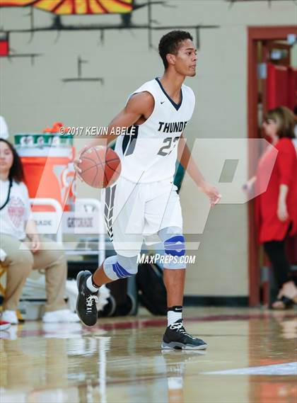 Thumbnail 3 in Desert Vista vs Findlay Prep (Hoophall West) photogallery.