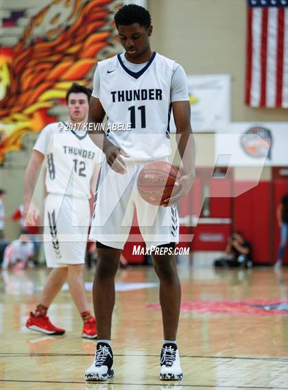 Thumbnail 1 in Desert Vista vs Findlay Prep (Hoophall West) photogallery.