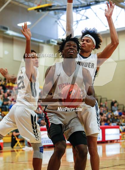 Thumbnail 2 in Desert Vista vs Findlay Prep (Hoophall West) photogallery.