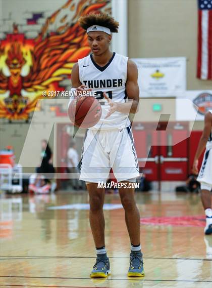 Thumbnail 2 in Desert Vista vs Findlay Prep (Hoophall West) photogallery.