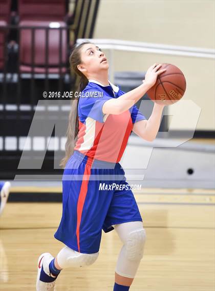 Thumbnail 1 in Antonian Prep vs Edinburg (NEISD Invitational) photogallery.