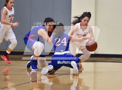 Thumbnail 3 in Antonian Prep vs Edinburg (NEISD Invitational) photogallery.