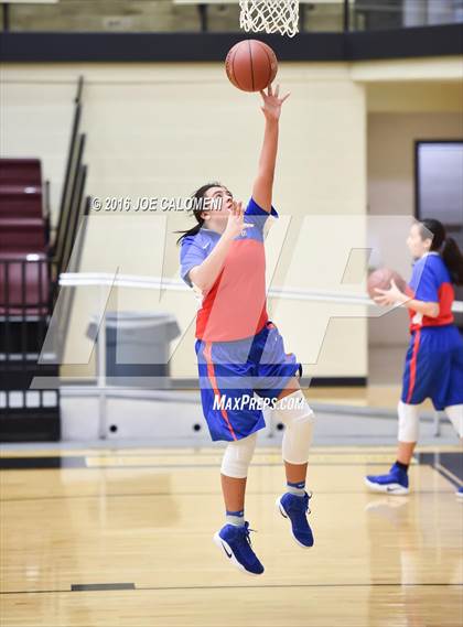 Thumbnail 1 in Antonian Prep vs Edinburg (NEISD Invitational) photogallery.