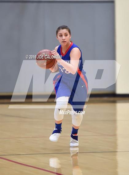 Thumbnail 2 in Antonian Prep vs Edinburg (NEISD Invitational) photogallery.