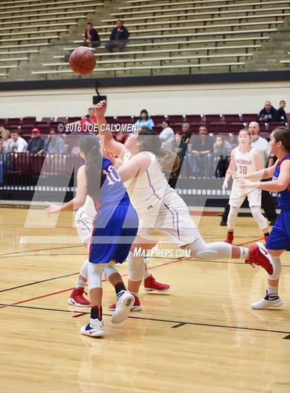 Thumbnail 3 in Antonian Prep vs Edinburg (NEISD Invitational) photogallery.