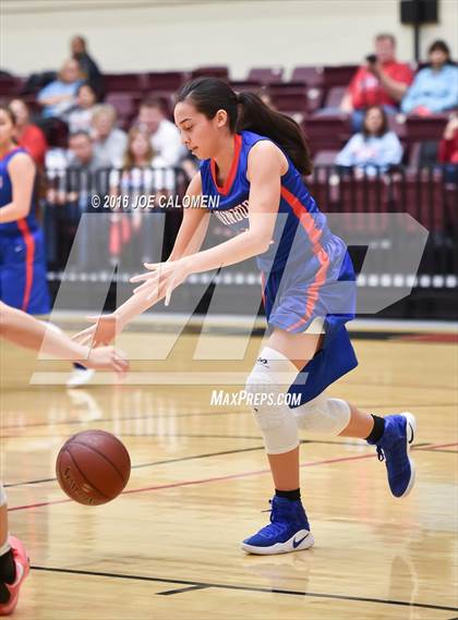 Thumbnail 1 in Antonian Prep vs Edinburg (NEISD Invitational) photogallery.