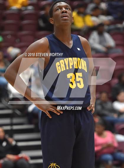 Thumbnail 1 in Northern Nash vs. Rocky Mount (Nash County Christmas Tournament) photogallery.