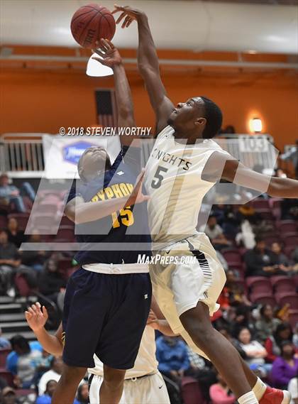 Thumbnail 3 in Northern Nash vs. Rocky Mount (Nash County Christmas Tournament) photogallery.
