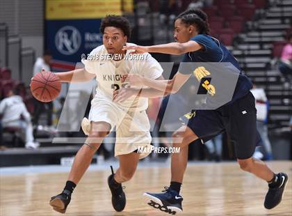 Thumbnail 2 in Northern Nash vs. Rocky Mount (Nash County Christmas Tournament) photogallery.