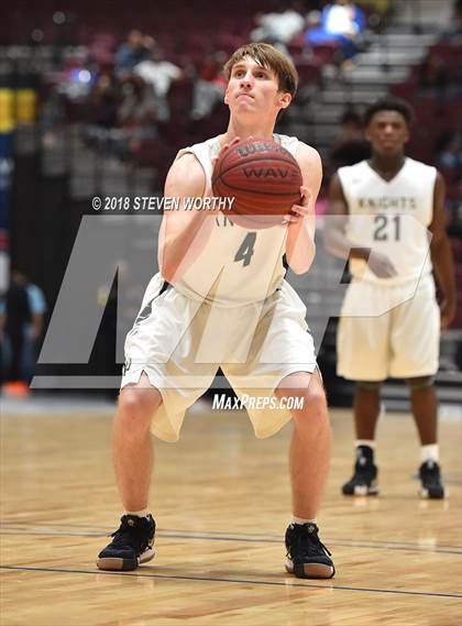 Thumbnail 2 in Northern Nash vs. Rocky Mount (Nash County Christmas Tournament) photogallery.