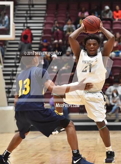 Thumbnail 3 in Northern Nash vs. Rocky Mount (Nash County Christmas Tournament) photogallery.