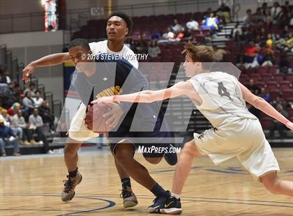 Thumbnail 3 in Northern Nash vs. Rocky Mount (Nash County Christmas Tournament) photogallery.