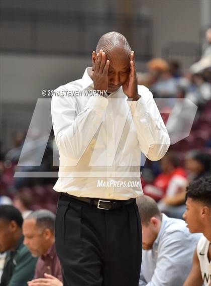 Thumbnail 1 in Northern Nash vs. Rocky Mount (Nash County Christmas Tournament) photogallery.