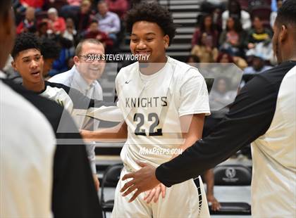 Thumbnail 2 in Northern Nash vs. Rocky Mount (Nash County Christmas Tournament) photogallery.