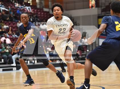 Thumbnail 3 in Northern Nash vs. Rocky Mount (Nash County Christmas Tournament) photogallery.
