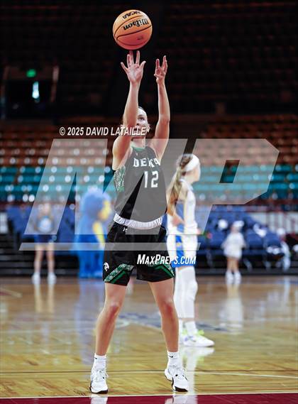 Thumbnail 1 in Timnath vs. Delta (CHSAA 4A Final 4) photogallery.