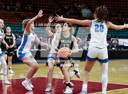 Thumbnail 1 in Timnath vs. Delta (CHSAA 4A Final 4) photogallery.