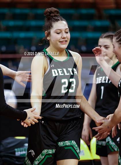 Thumbnail 2 in Timnath vs. Delta (CHSAA 4A Final 4) photogallery.