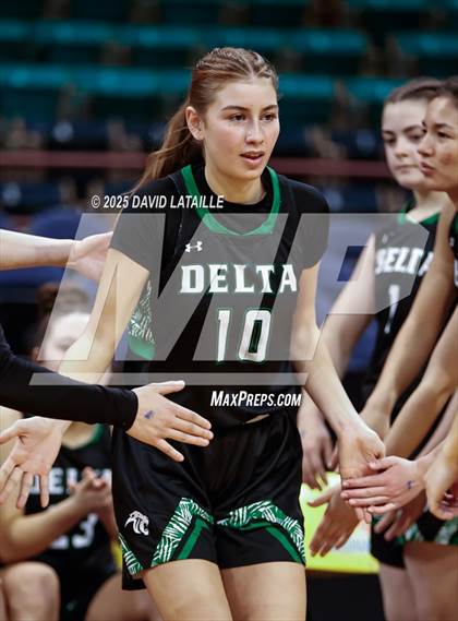 Thumbnail 2 in Timnath vs. Delta (CHSAA 4A Final 4) photogallery.