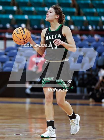 Thumbnail 1 in Timnath vs. Delta (CHSAA 4A Final 4) photogallery.