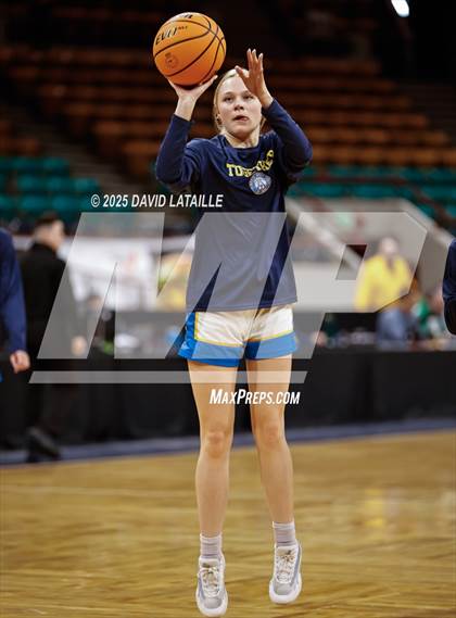 Thumbnail 2 in Timnath vs. Delta (CHSAA 4A Final 4) photogallery.