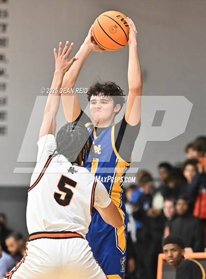 Thumbnail 1 in Joliet Central @ Minooka photogallery.
