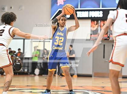 Thumbnail 3 in Joliet Central @ Minooka photogallery.