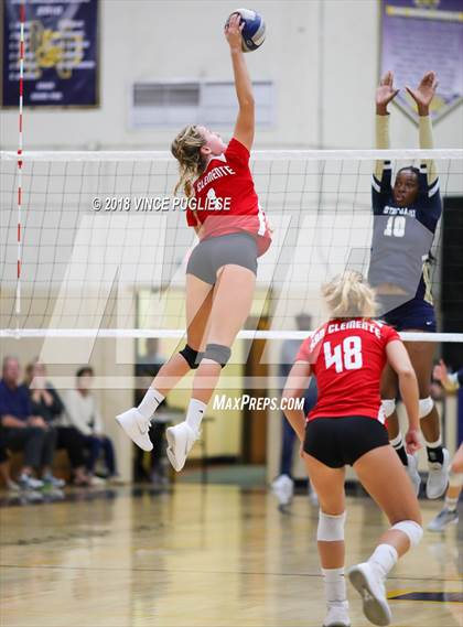 Thumbnail 3 in San Clemente @ Notre Dame (SO) (CIF State D1 Playoffs) photogallery.