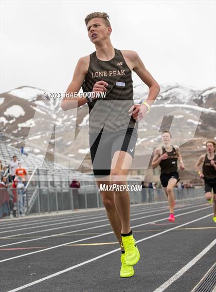 Thumbnail 2 in Skyridge Tri-meet photogallery.