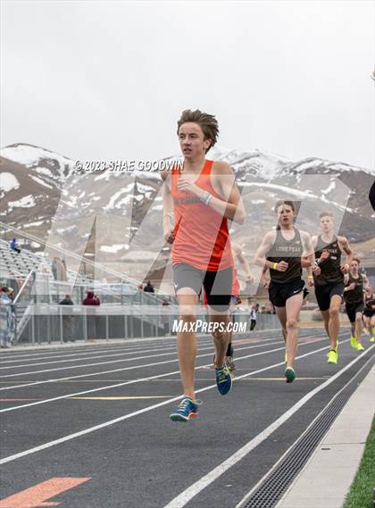 Thumbnail 2 in Skyridge Tri-meet photogallery.