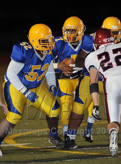 Thumbnail 2 in Oneonta vs. Johnson (AHSAA Quarterfinal Playoff) photogallery.