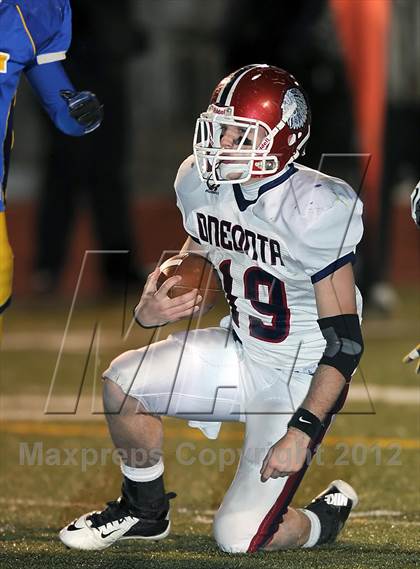 Thumbnail 3 in Oneonta vs. Johnson (AHSAA Quarterfinal Playoff) photogallery.