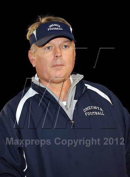 Thumbnail 2 in Oneonta vs. Johnson (AHSAA Quarterfinal Playoff) photogallery.