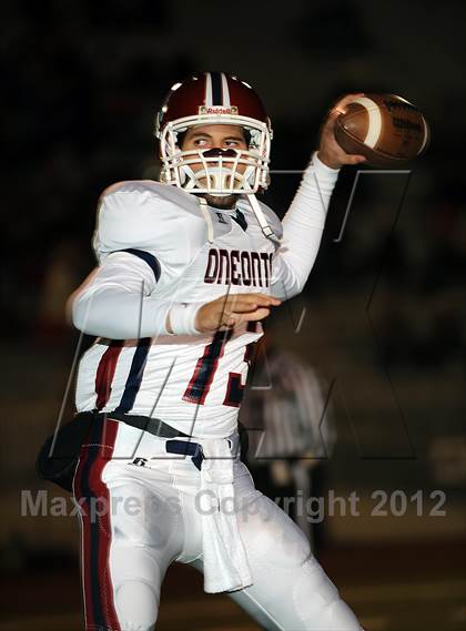 Thumbnail 1 in Oneonta vs. Johnson (AHSAA Quarterfinal Playoff) photogallery.